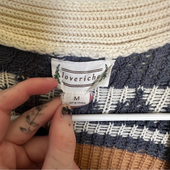 Knit Aztec Cardigan - Picture 4 of 5